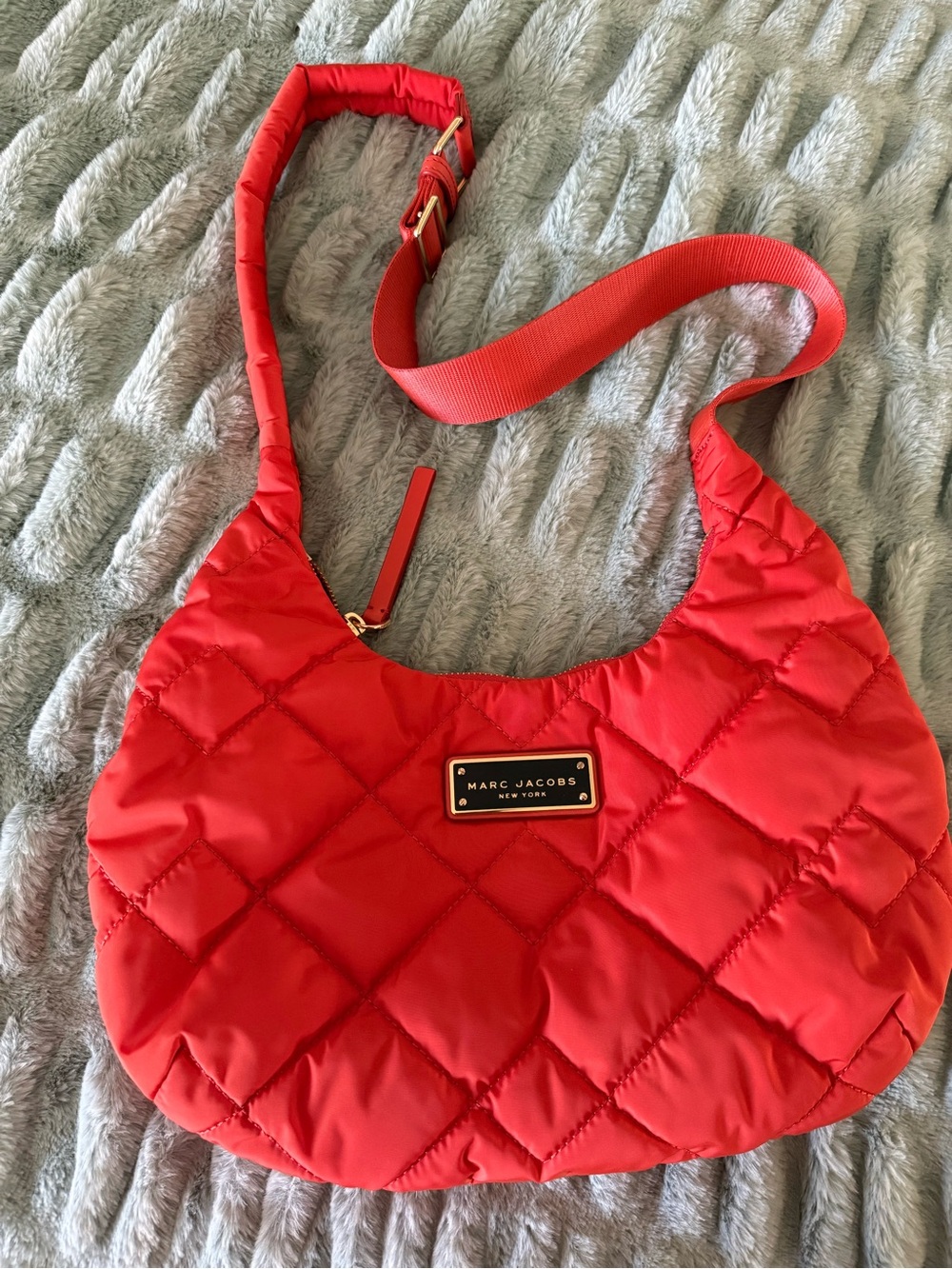 Marc Jacobs Orange nylon crescent bag 🧡🖤